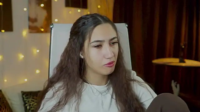 RebeckaThornton online show from 12.04.25