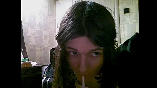 Snapshot of yukineko1 chatting on 10.15.25 yukineko1 online show from 10.15.25