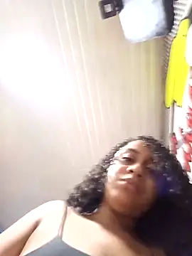 Snapshot of lacrespa24 chatting on 11.02.25 lacrespa24 online show from 11.02.25