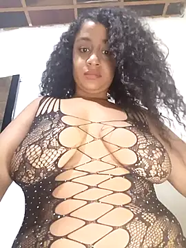 Snapshot of lacrespa24 chatting on 11.05.25 lacrespa24 online show from 11.05.25