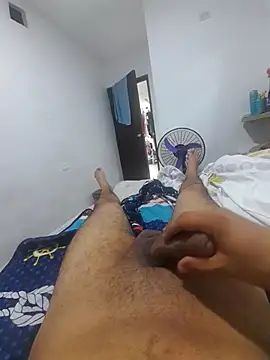 Snapshot of sexyandres_23 chatting on 10.15.25 sexyandres 23 online show from 10.15.25