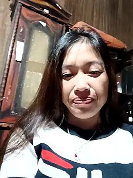 -Paige- online show from 11.26.25