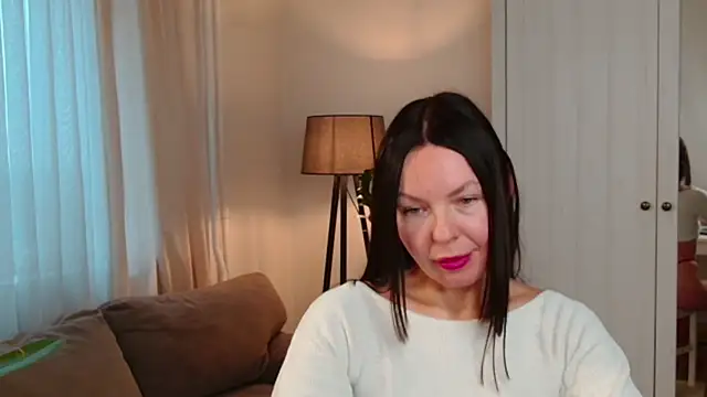 LittleNicolee online show from 12.15.25