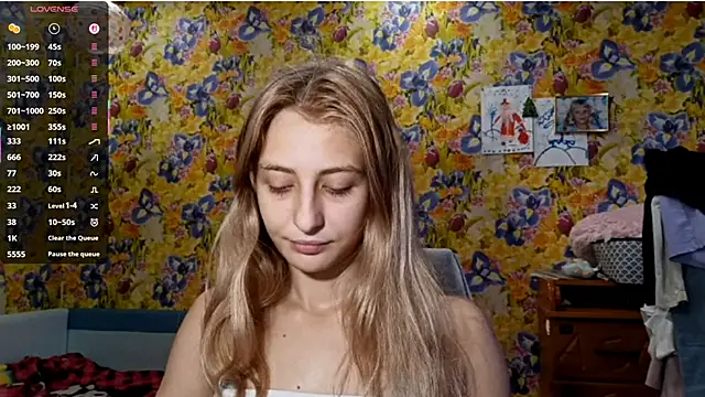 AmeliLia online show from 10.25.25