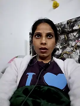 Snapshot of Nitya_hot chatting on 11.19.25 Nitya hot online show from 11.19.25