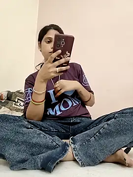 Snapshot of Nitya_hot chatting on 04.05.26 Nitya hot online show from 04.05.26