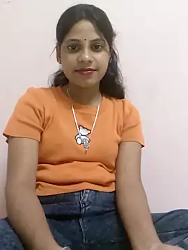 Snapshot of Nitya_hot chatting on 04.15.26 Nitya hot online show from 04.15.26