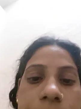 Snapshot of Nitya_hot chatting on 05.20.26 Nitya hot online show from 05.20.26