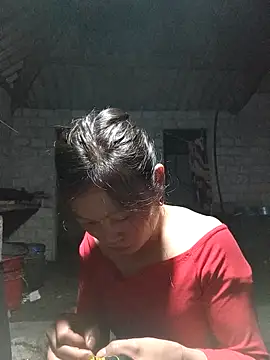 siusiu-00 online show from 10.15.25