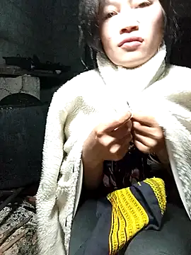 siusiu-00 online show from 10.26.25