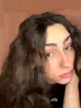 Snapshot of Baby_Mia_pires chatting on 10.21.25 Baby Mia pires online show from 10.21.25