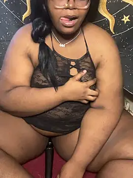 TheChubbySiren online show from 02.14.26