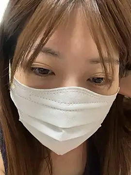 ichika 2  online show from 11.28.25