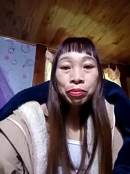 Snapshot of Manni_john chatting on 11.04.25 Manni john online show from 11.04.25