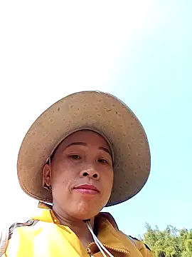 Snapshot of Manni_john chatting on 12.01.25 Manni john online show from 12.01.25