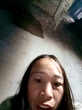 Snapshot of Manni_john chatting on 12.02.25 Manni john online show from 12.02.25