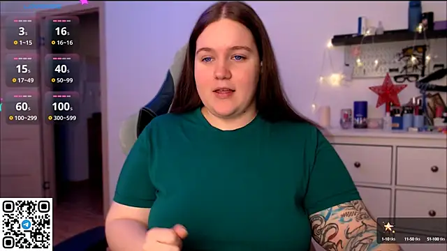 Snapshot of SummerTina chatting on 12.07.24 SummerTina online show from 12.07.24