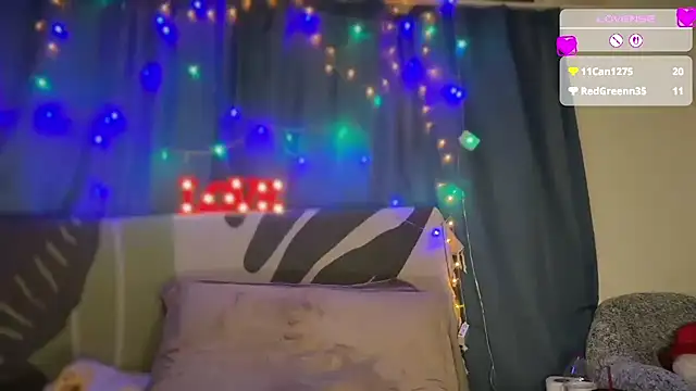 Snapshot of _Nefertiti chatting on 02.09.26 Nefertiti online show from 02.09.26