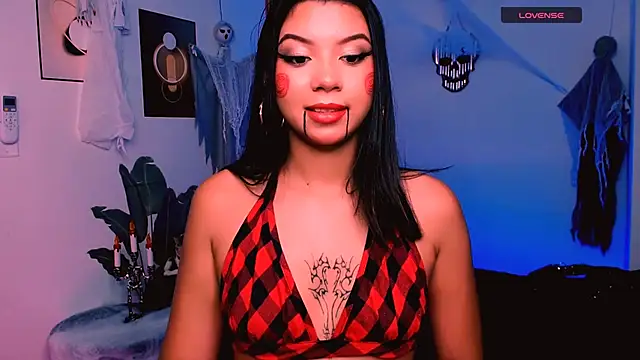 ivonyrose  online show from 10.27.25