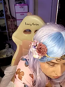111lucygrim111 online show from 10.30.25