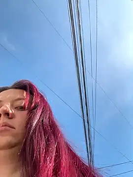 Zoe fire online show from 10.23.25