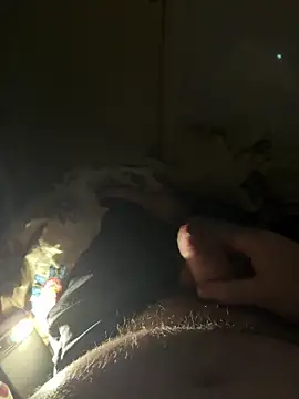 Snapshot of creamydeluxe chatting on 12.22.25 creamydeluxe online show from 12.22.25