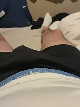 Snapshot of creamydeluxe chatting on 03.15.26 creamydeluxe online show from 03.15.26