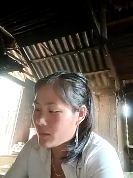 Lyssa-a online show from 03.10.26