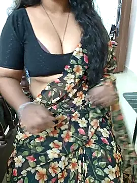 Snapshot of Nikitha_telugu chatting on 02.07.26 Nikitha telugu online show from 02.07.26