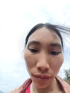 Snapshot of -Kem-01 chatting on 10.23.25 -Kem-01 online show from 10.23.25