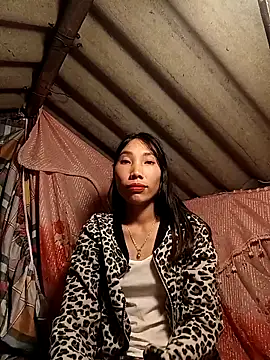 Snapshot of -Kem-01 chatting on 10.25.25 -Kem-01 online show from 10.25.25