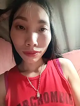 Snapshot of -Kem-01 chatting on 11.13.25 -Kem-01 online show from 11.13.25