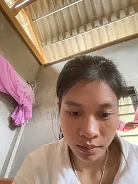 Snapshot of lieu-xinh chatting on 10.15.25 lieu-xinh online show from 10.15.25