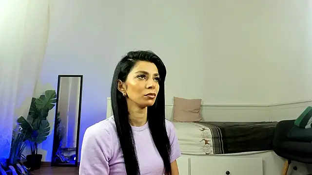 ReneeVoss online show from 03.11.26