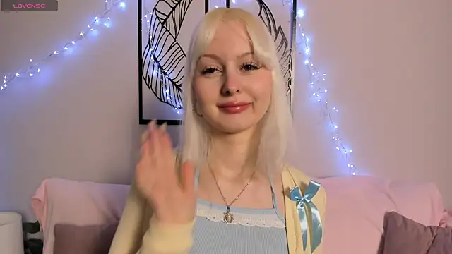 AdeleSilver online show from 10.31.25