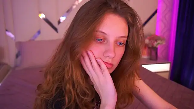 CuteeFoxy online show from 05.05.26