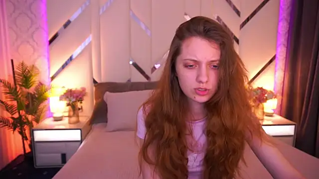 CuteeFoxy online show from 06.24.26