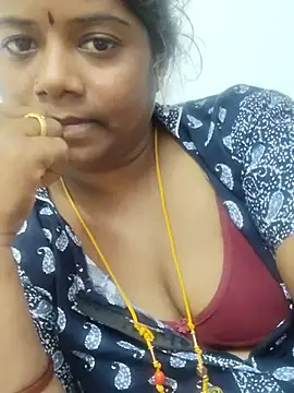 Snapshot of Tamil_Ponnu_Riya chatting on 01.07.26 Tamil Ponnu Riya online show from 01.07.26
