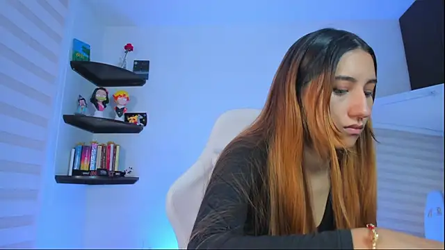 kittyrush  online show from 11.25.25