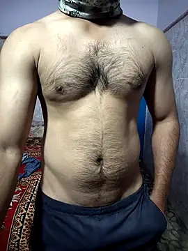 Snapshot of imyoungboymay chatting on 11.15.25 imyoungboymay online show from 11.15.25