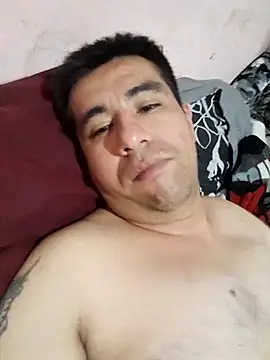 Snapshot of Dalez69MX chatting on 10.15.25 Dalez69MX online show from 10.15.25