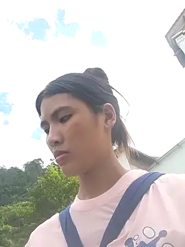 Snapshot of chipuca chatting on 10.16.25 chipuca online show from 10.16.25