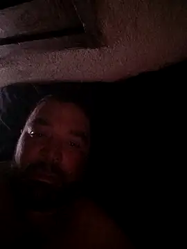 Snapshot of Motoboy100 chatting on 11.26.25 Motoboy100 online show from 11.26.25