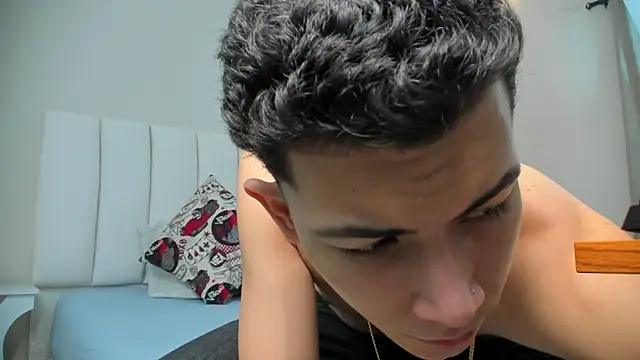 Snapshot of FireGuy_99 chatting on 11.07.25 FireGuy 99 online show from 11.07.25