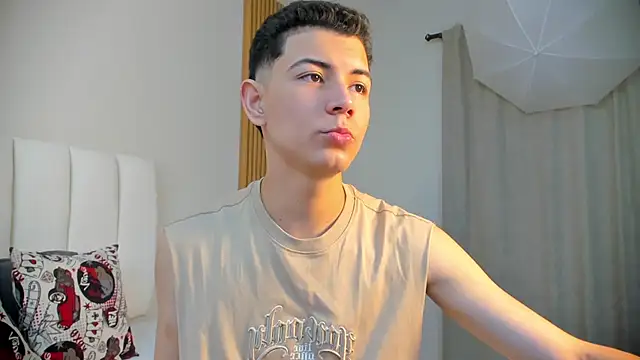 Snapshot of FireGuy_99 chatting on 11.30.25 FireGuy 99 online show from 11.30.25