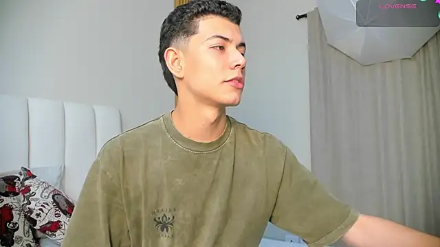 Snapshot of FireGuy_99 chatting on 12.14.25 FireGuy 99 online show from 12.14.25