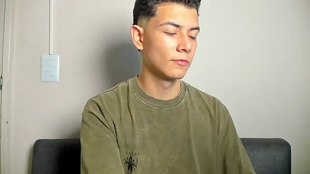 Snapshot of FireGuy_99 chatting on 12.19.25 FireGuy 99 online show from 12.19.25