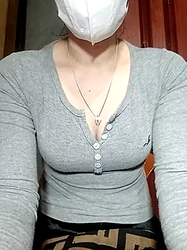 Snapshot of Katy68 chatting on 11.22.25 Katy68 online show from 11.22.25