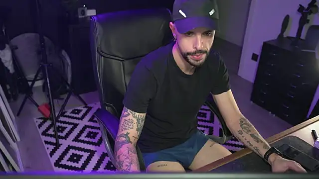 monsieurguitsxxx online show from 01.10.26