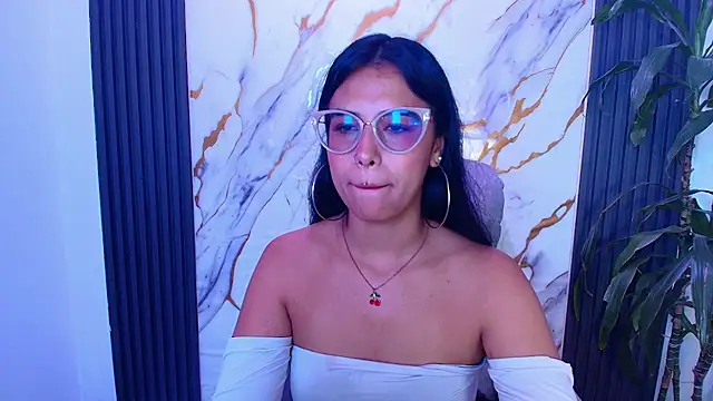 Sub Scarlett online show from 03.07.26